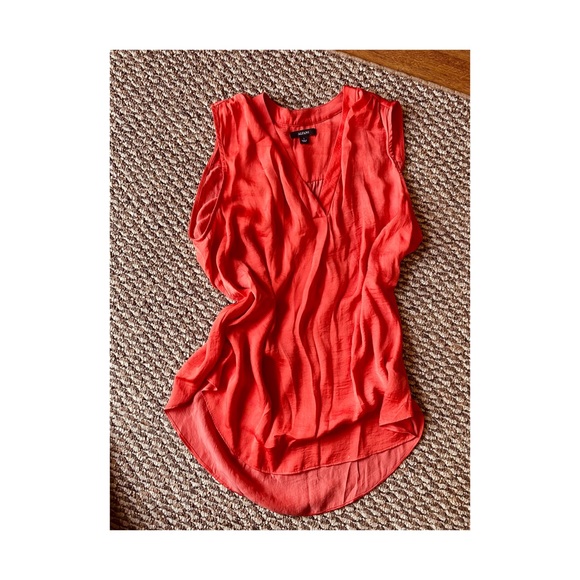 Alfani🚨🚨🚨sale🚨🚨🚨
Petite V-Neck Tank Top - Picture 3 of 5